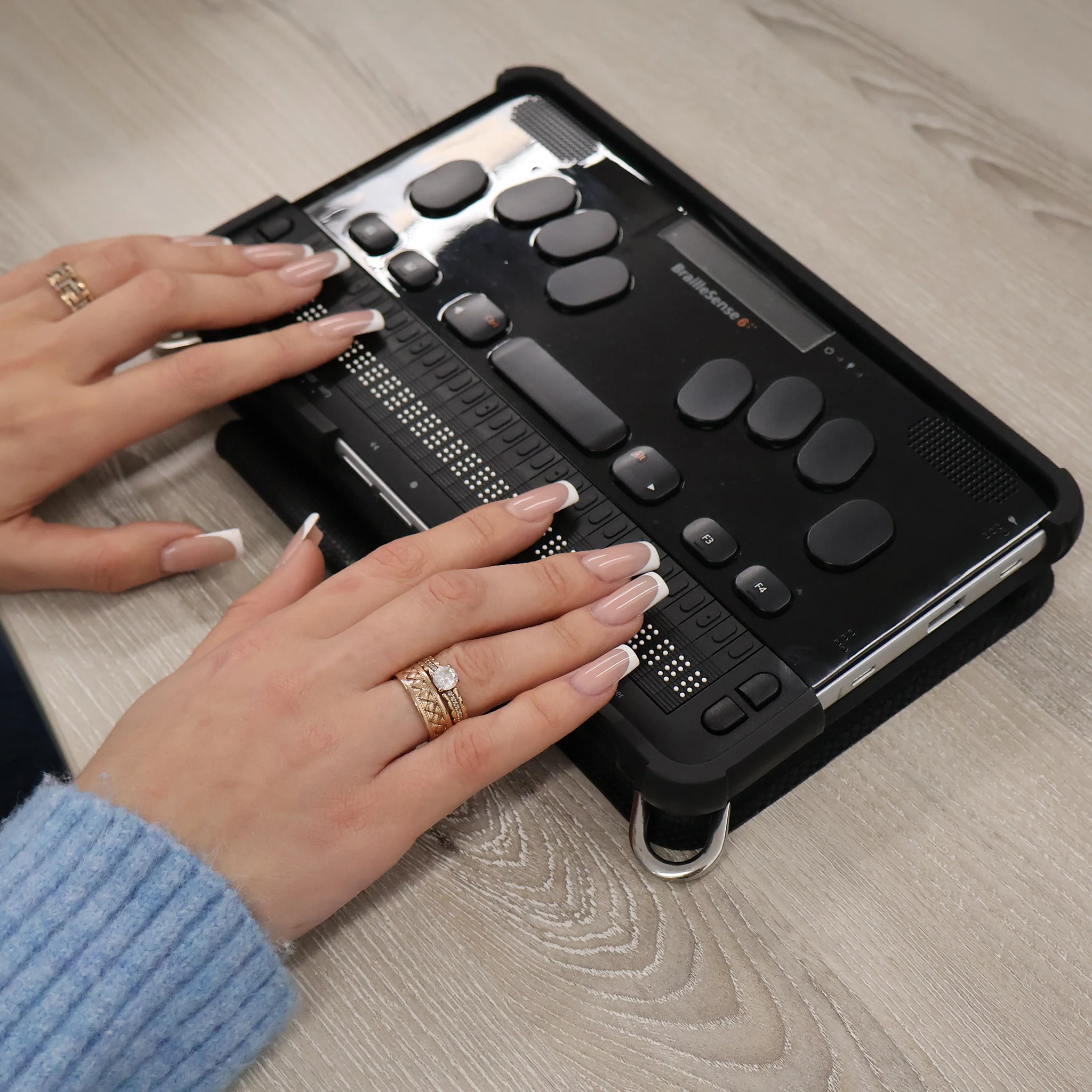 BrailleSense 6 - Image 2