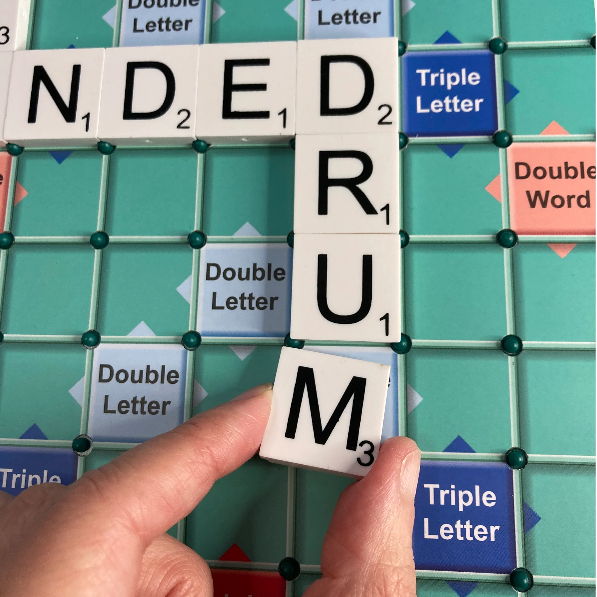 Large print Scrabble - Image 3
